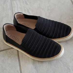 SOUL naturalizer womens size 8 slip-on shoe